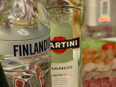 butelka Finlandii i Martini